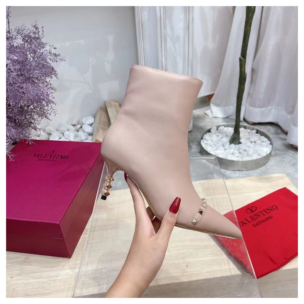 Cheap Reps Valentino Nude Rockstud Ankle Boots with Sculpted Heel