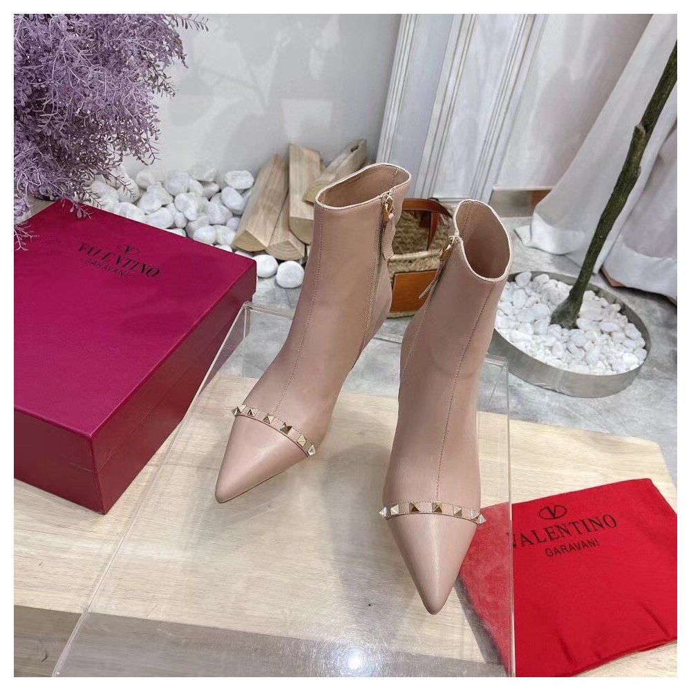 Cheap Reps Valentino Nude Rockstud Ankle Boots with Sculpted Heel