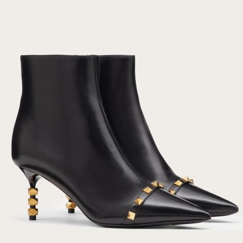 Cheap Reps Valentino Black Rockstud Ankle Boots with Sculpted Heel
