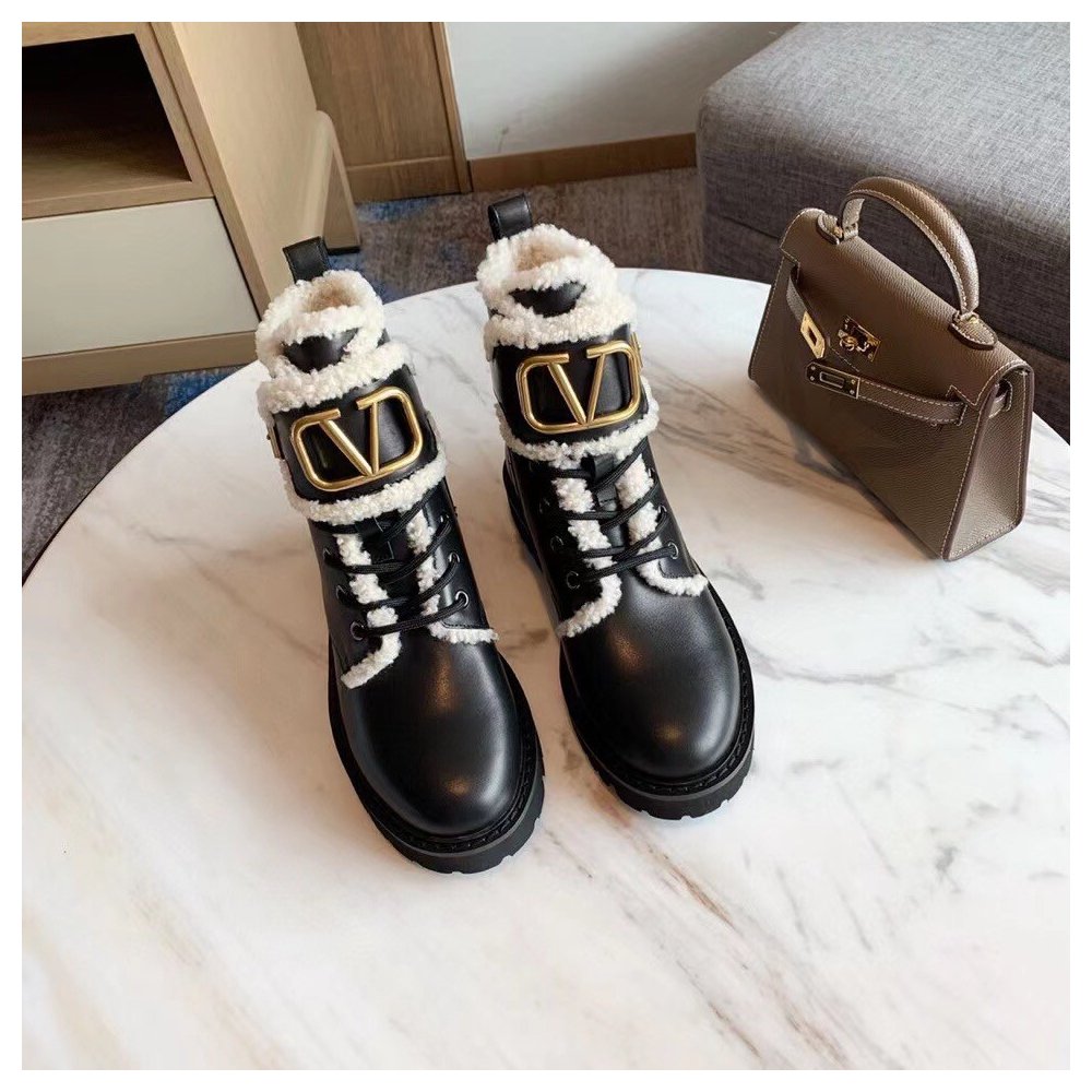 Cheap Reps Valentino VLogo Combat Boots with Shearling Lining