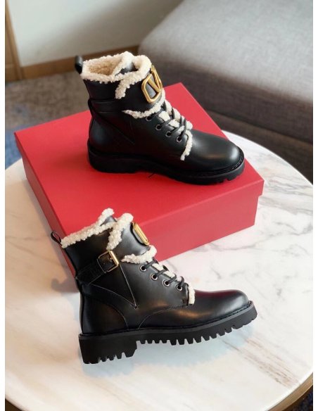 Cheap Reps Valentino VLogo Combat Boots with Shearling Lining