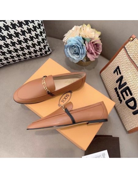 Cheap Reps Tods Womens Brown Chain-embellished Leather Loafers