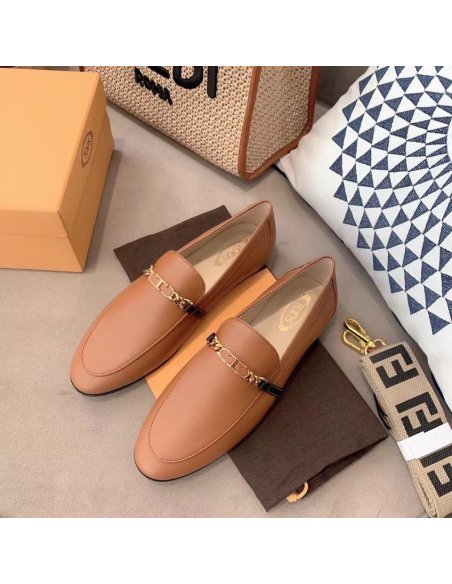 Cheap Reps Tods Womens Brown Chain-embellished Leather Loafers