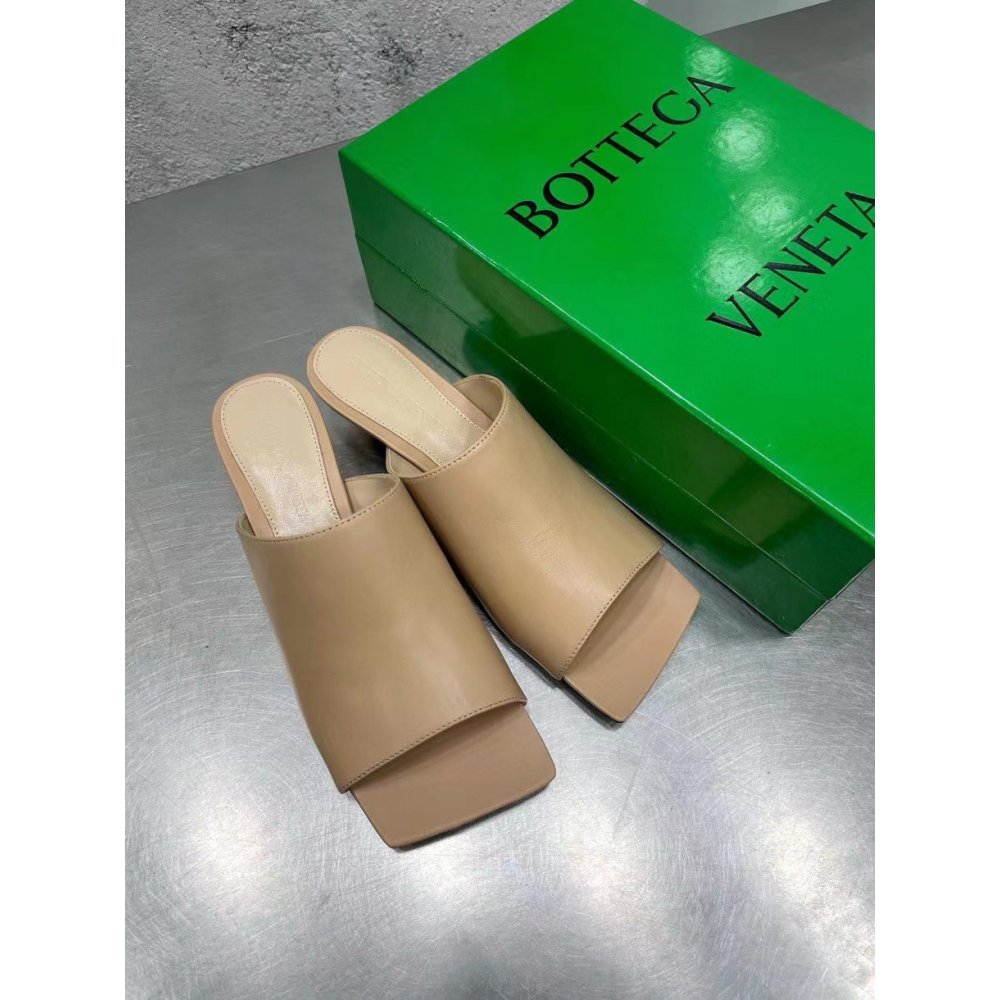 Cheap Reps Bottega Veneta Stretch Mules 40mm In Beige Lambskin