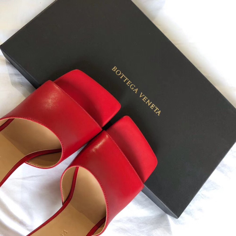 Cheap Reps Bottega Veneta Stretch Mules 90mm In Red Lambskin