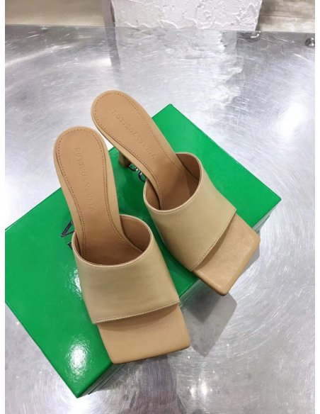 Cheap Reps Bottega Veneta Stretch Mules 90mm In Beige Lambskin