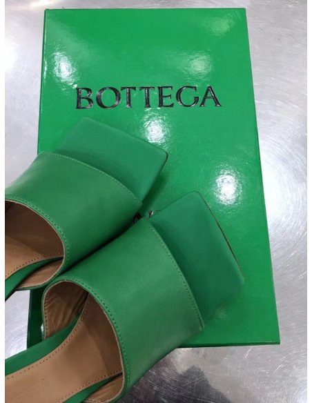 Cheap Reps Bottega Veneta Stretch Mules 90mm In Green Lambskin