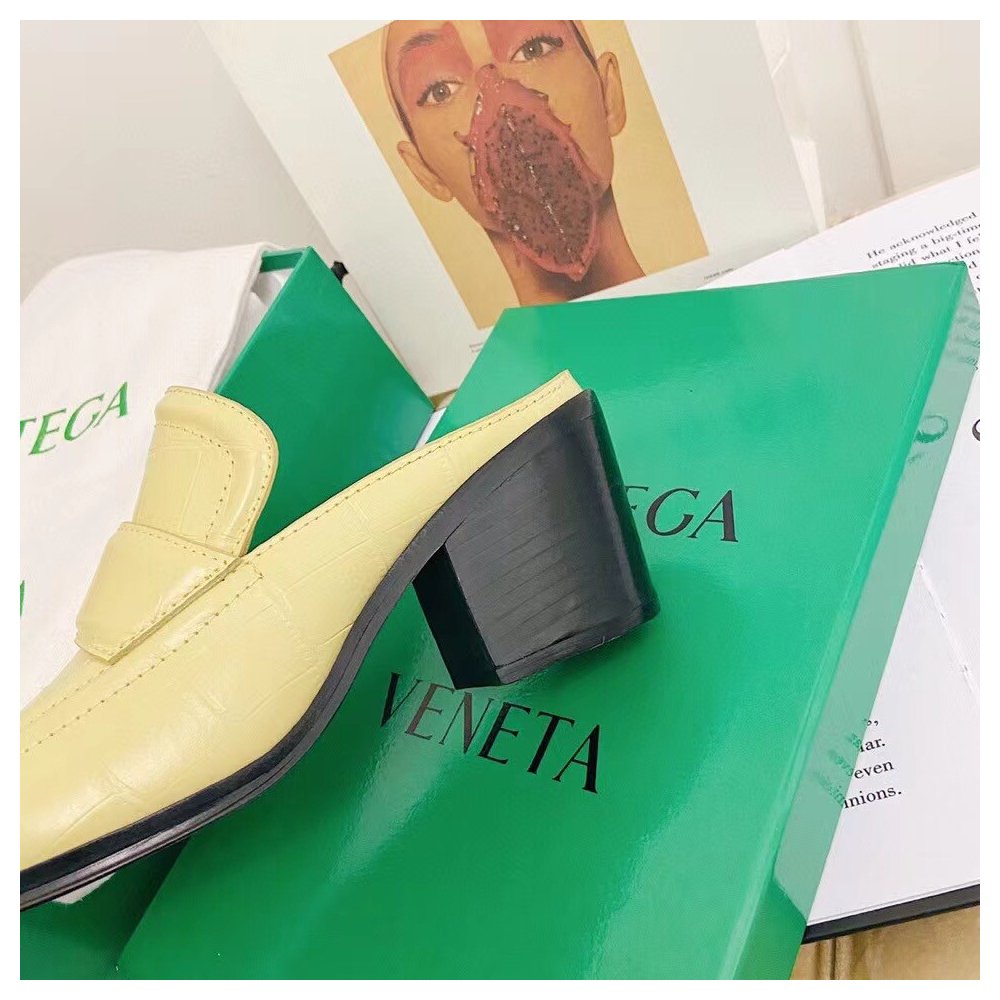 Cheap Reps Bottega Veneta Mules 70mm In Butter Crocodile Embossed Leather