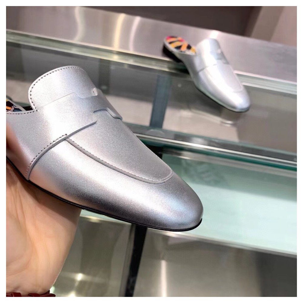 Cheap Reps Hermes Catena Mules In Silver Metallic Calfskin