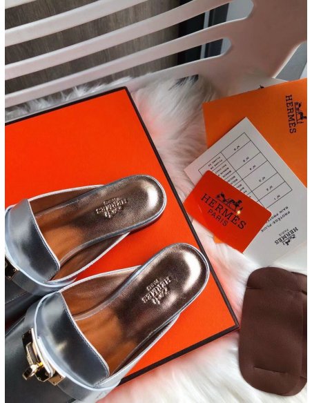 Cheap Reps Hermes Oz Mules In Silver Metallic Calfskin