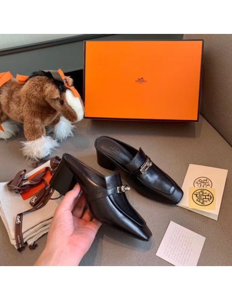 Cheap Reps Hermes Blossom Mules 60mm In Black Goatskin