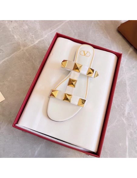 Cheap Reps Valentino Roman Stud Flat Slides In White Calfskin