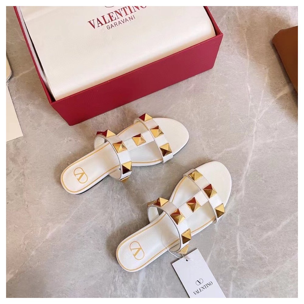 Cheap Reps Valentino Roman Stud Flat Slides In White Calfskin