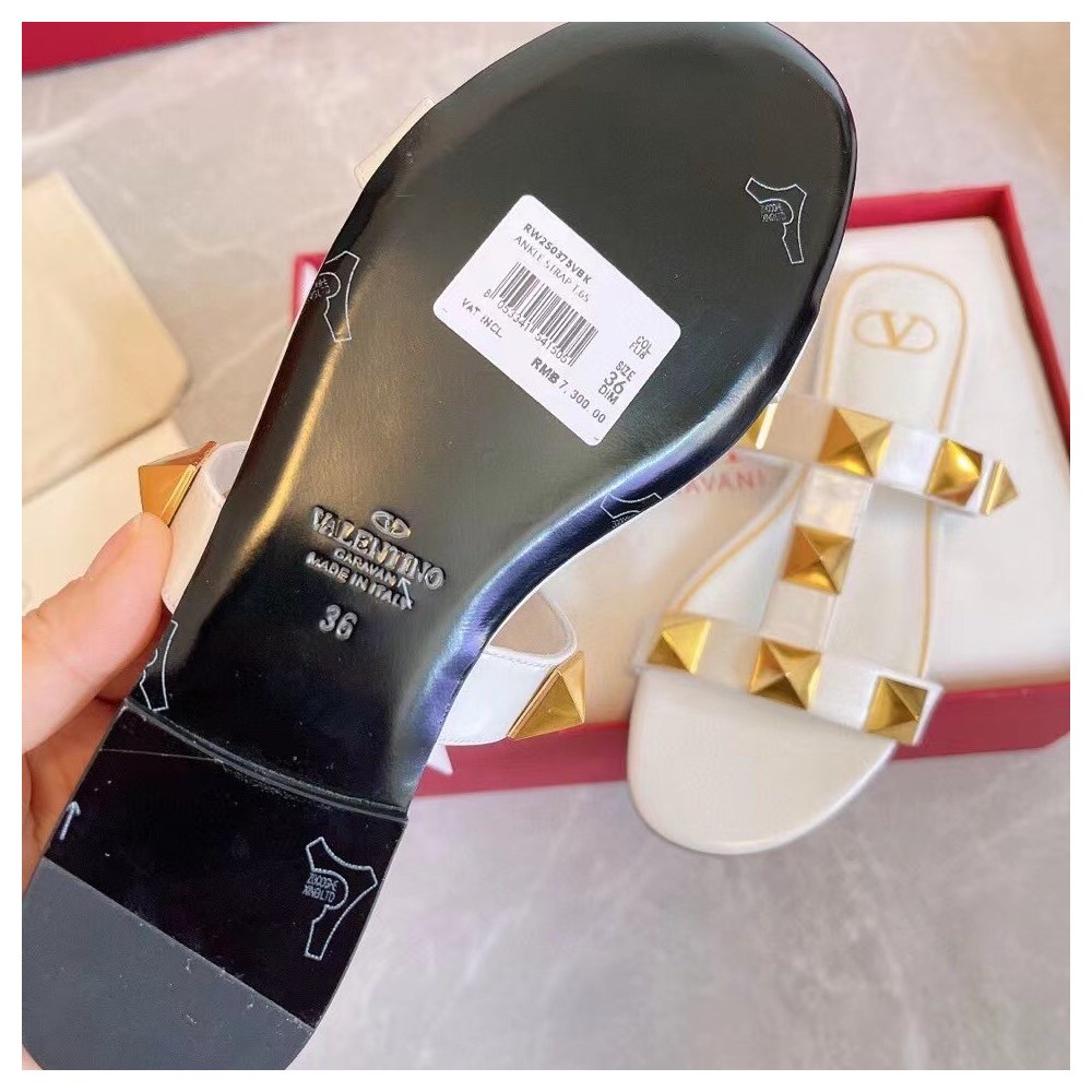 Cheap Reps Valentino Roman Stud Flat Slides In White Calfskin