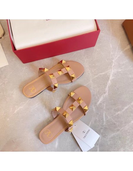 Cheap Reps Valentino Roman Stud Flat Slides In Rose Cannelle Calfskin