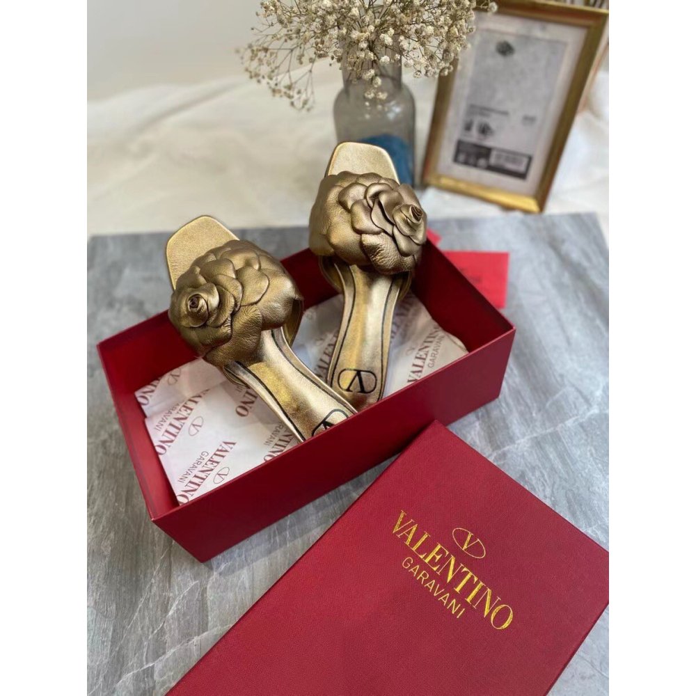 Cheap Reps Valentino Atelier Shoes 03 Rose Edition Slides Sandals Gold