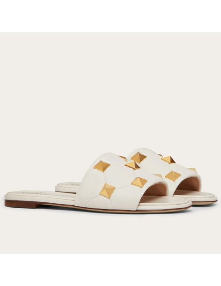 Cheap Reps Valentino Roman Stud Flat Slides In White Quilted Nappa