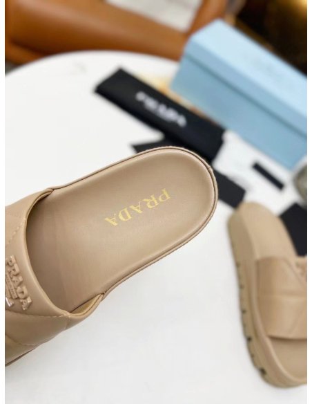 Cheap Reps Prada Womens Slides In Beige Quilted Nappa Leather