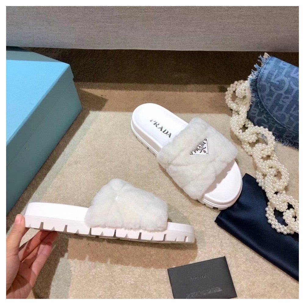 Cheap Reps Prada Womens Slides In White Shearling