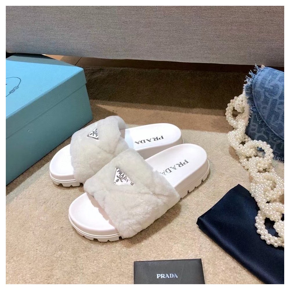 Cheap Reps Prada Womens Slides In White Shearling