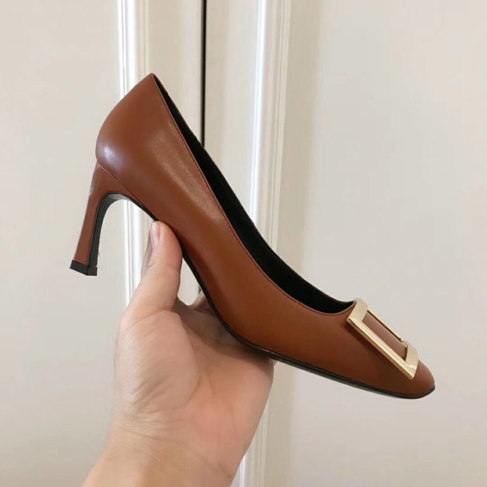 Cheap Reps Roger Vivier Belle Vivier Trompette 70mm Pumps In Brown Calfskin