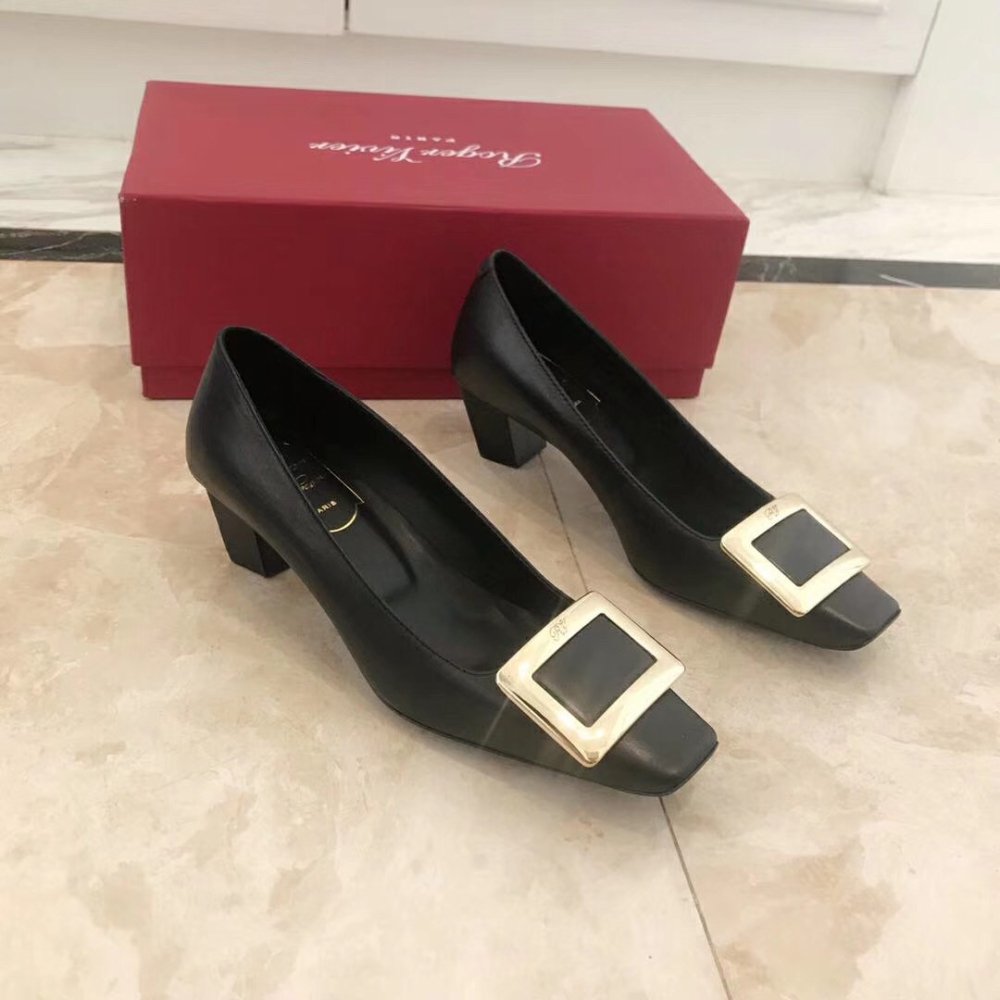 Cheap Reps Roger Vivier Belle Vivier 45mm Pumps In Black Calfskin