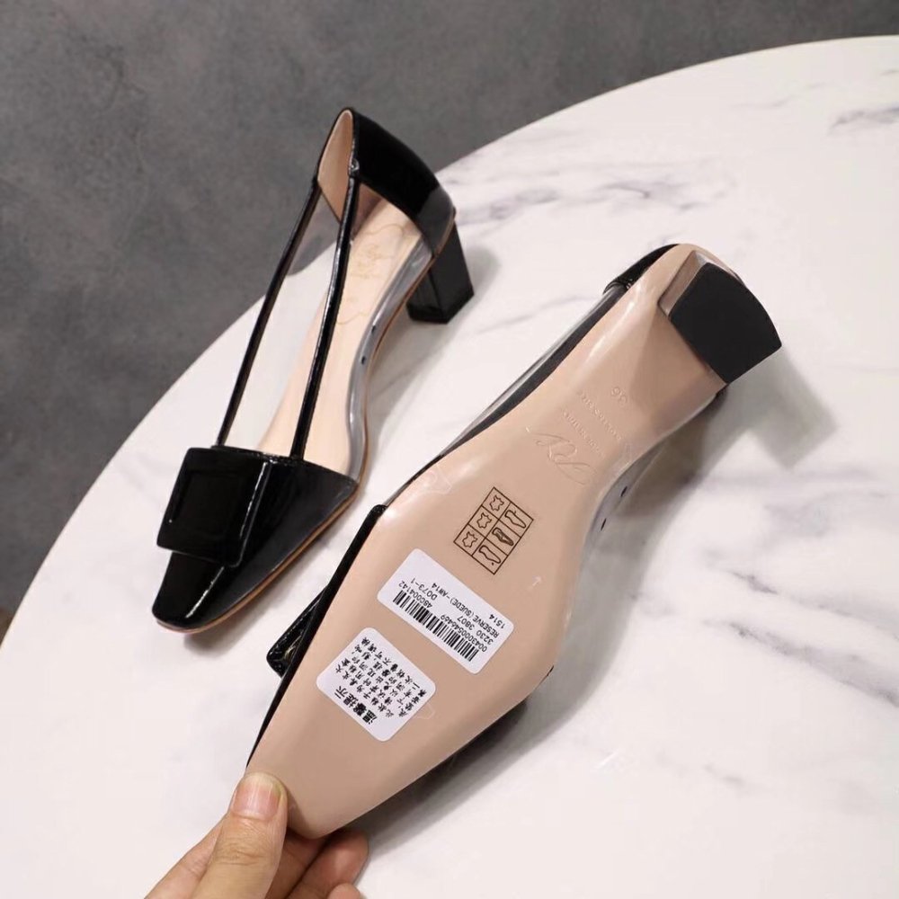 Cheap Reps Roger Vivier Belle Vivier Pumps In Black Patent and PVC