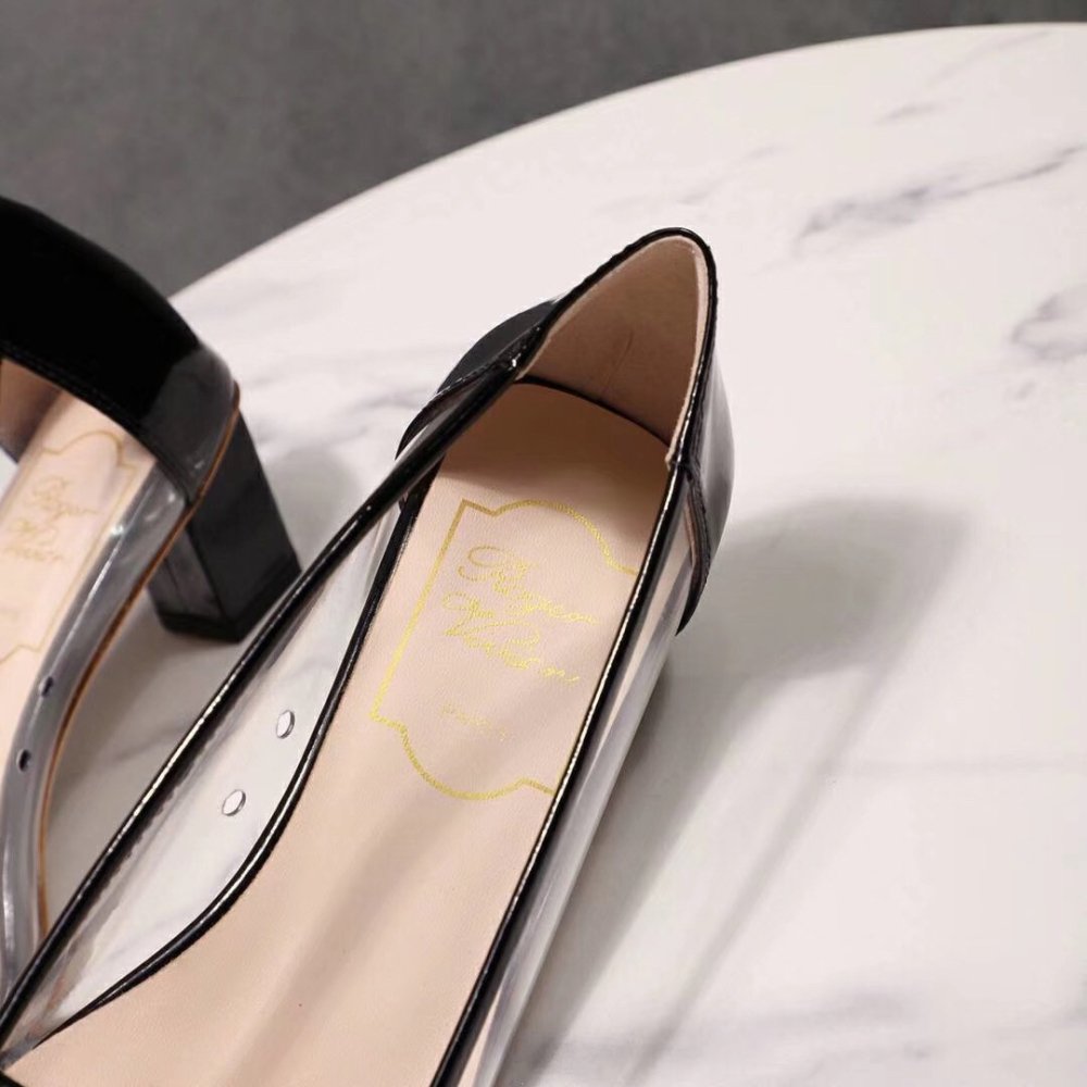 Cheap Reps Roger Vivier Belle Vivier Pumps In Black Patent and PVC