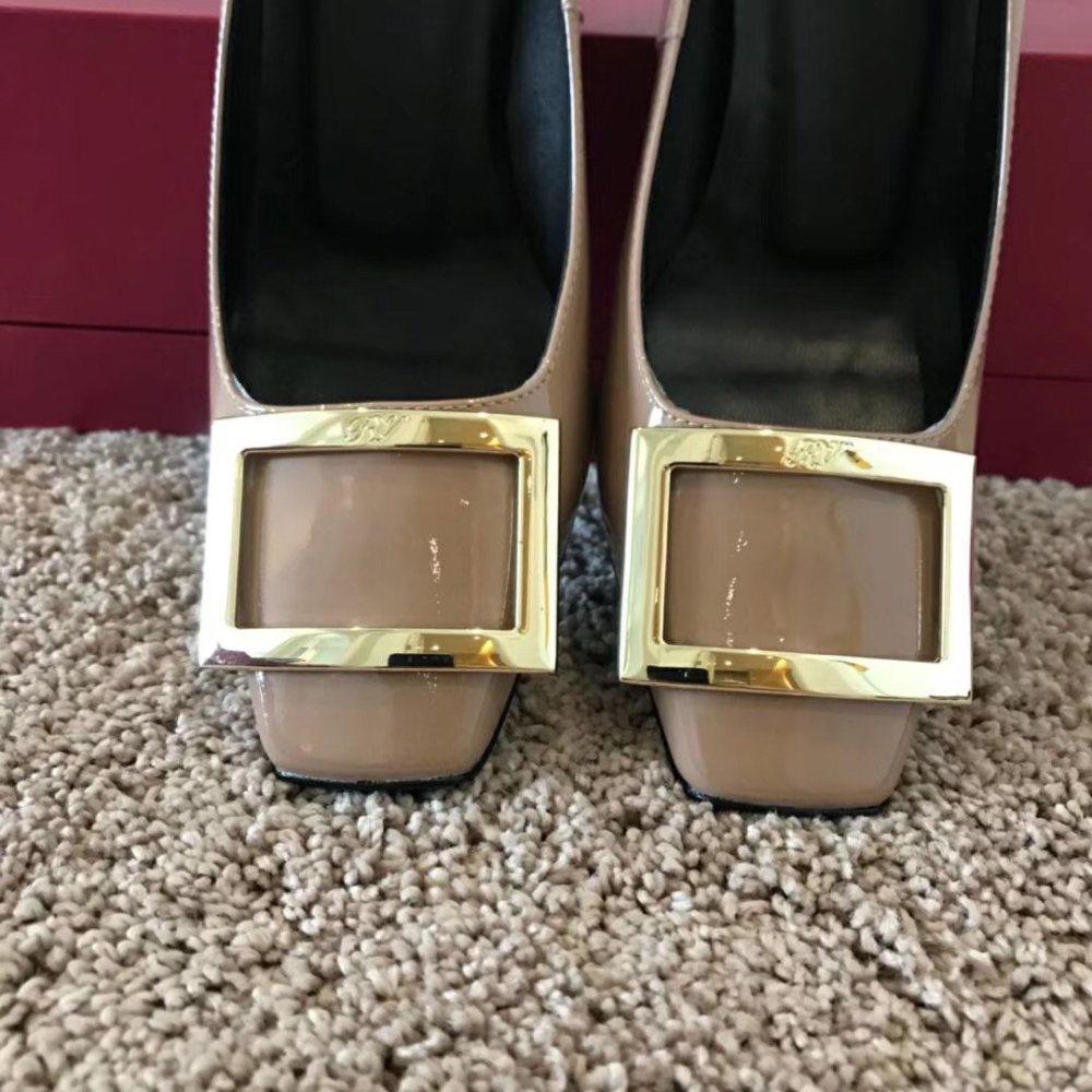 Cheap Reps Roger Vivier Belle Vivier Trompette 70mm Pumps In Grey Patent