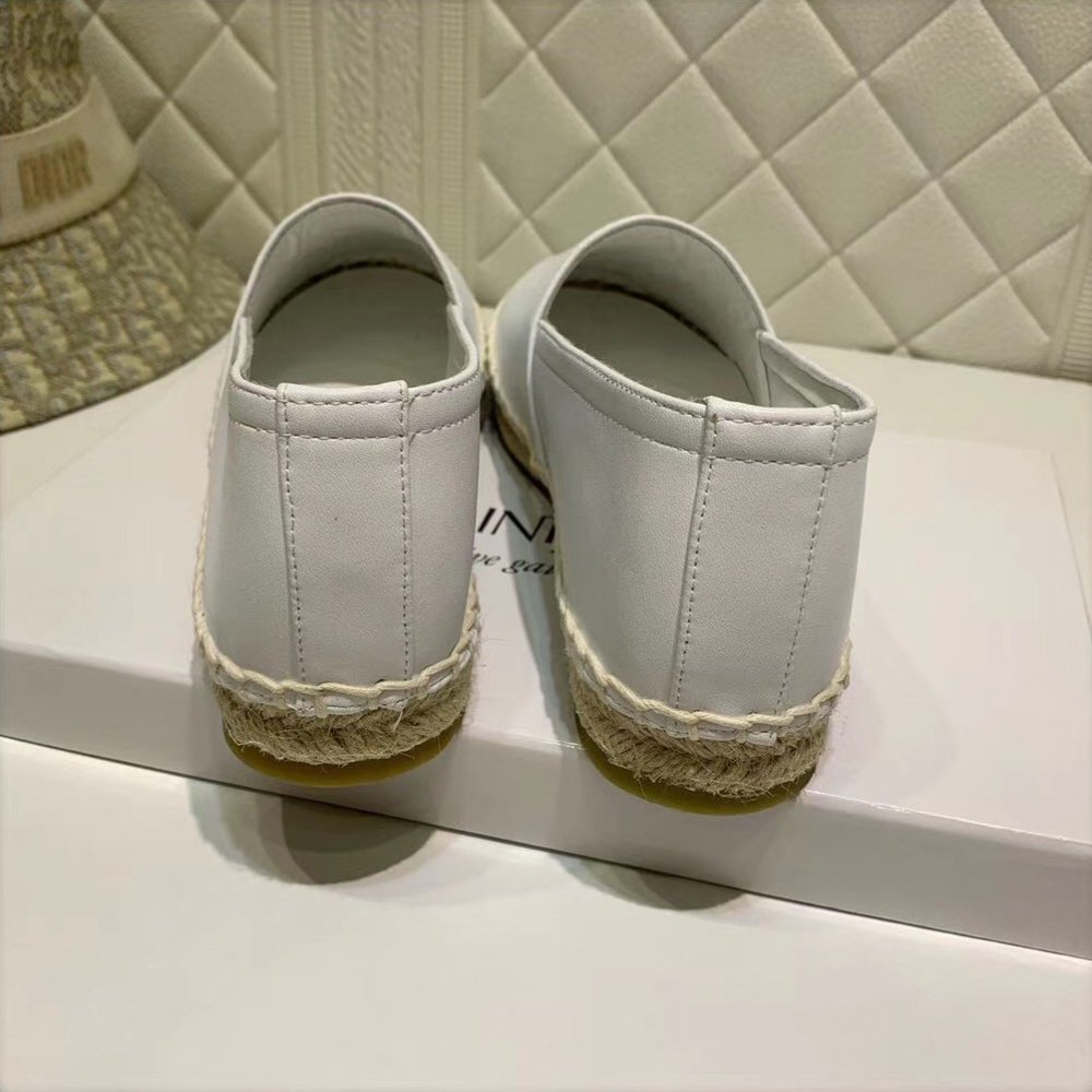 Cheap Reps Saint Laurent Monogram Espadrilles In White Lambskin