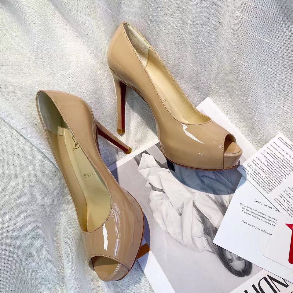 Cheap Reps Christian Louboutin Nude Patent New Very Prive 100mm Pumps