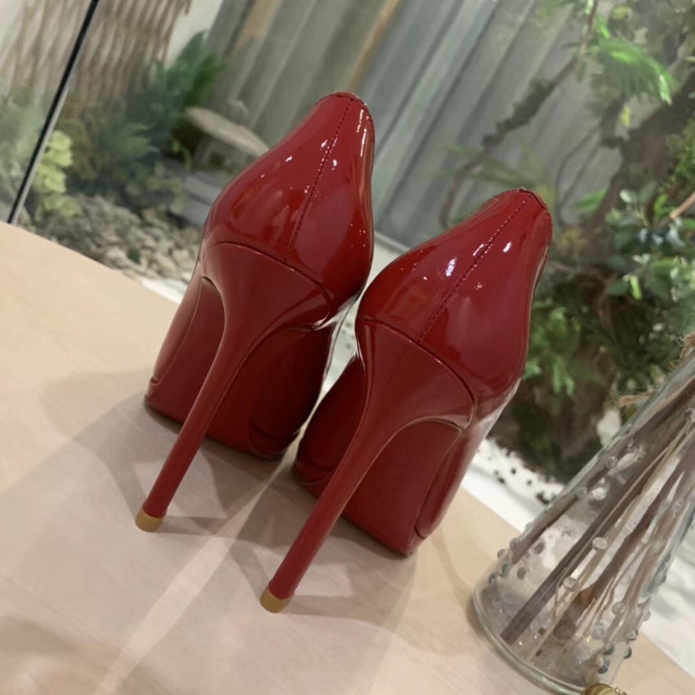 Cheap Reps Christian Louboutin Red Patent Pigalle Plato 100mm Pumps