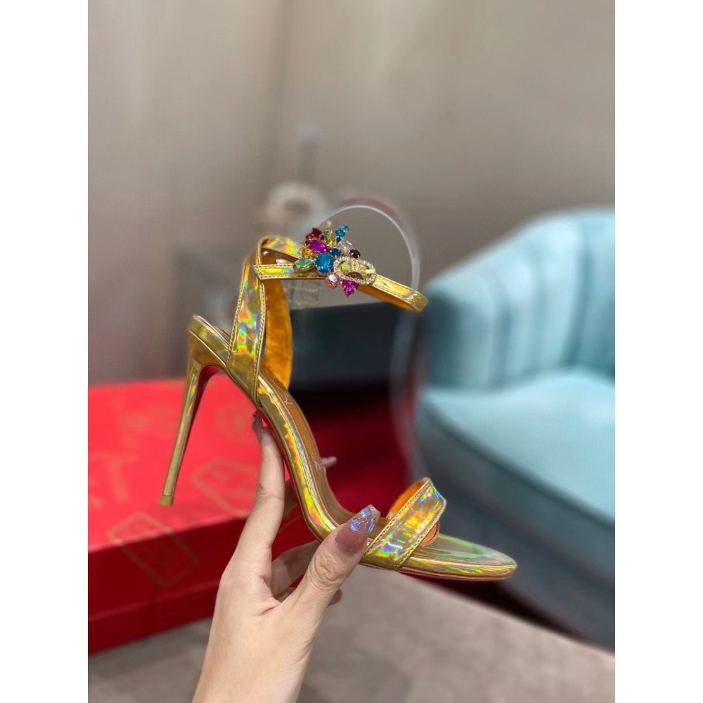 Cheap Reps Christian Louboutin Goldie Joli 100mm Sandals In Gold Patent Leather