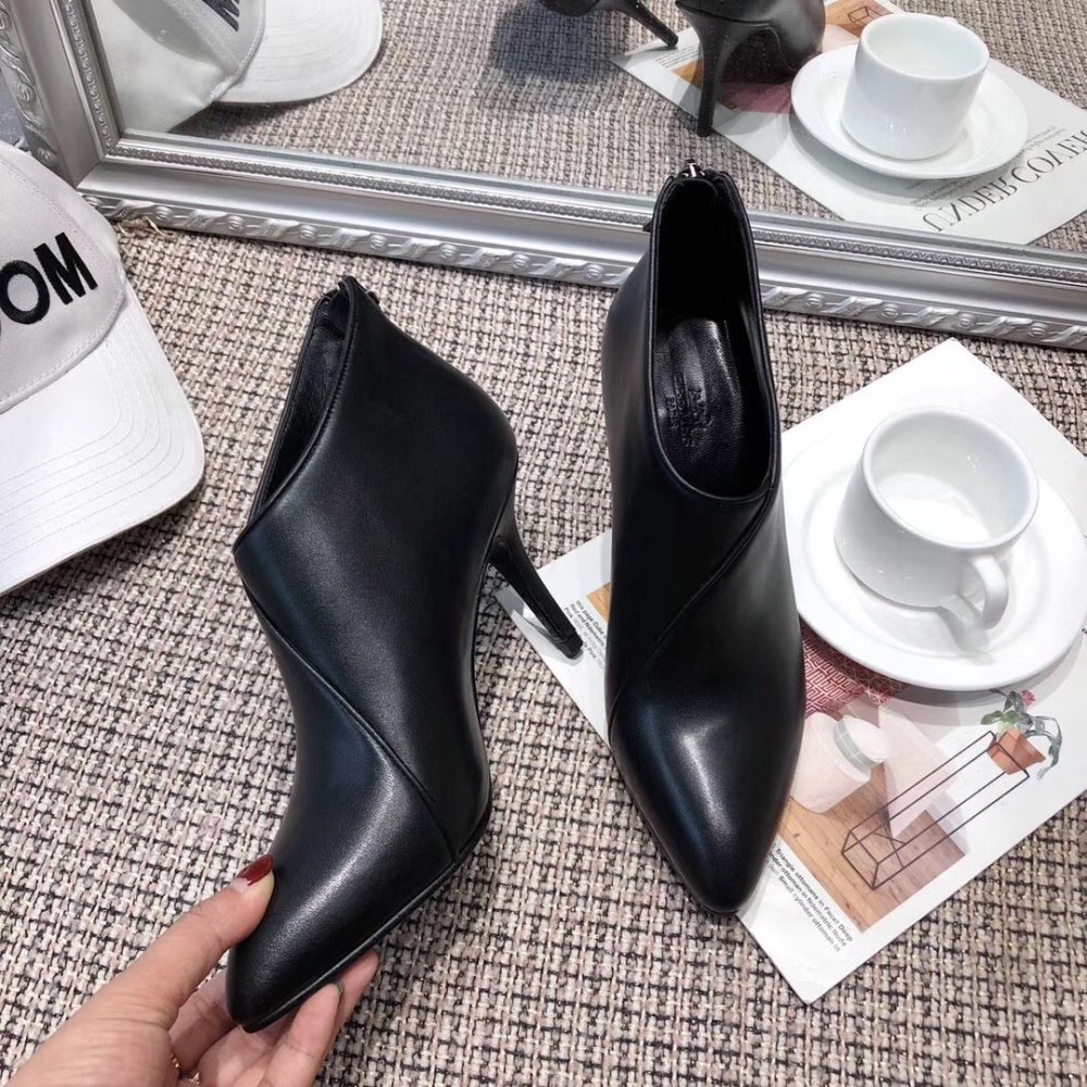 Cheap Reps Hermes Virginia Ankle Boot In Black Leather