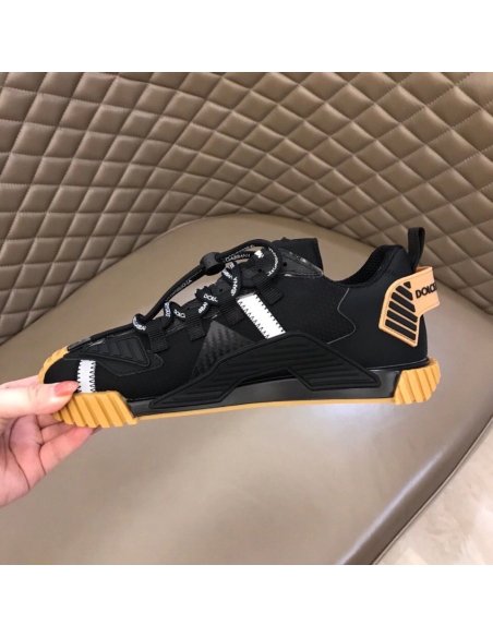 Cheap Reps Dolce Gabbana Mens NS1 Sneakers In Black Fabric