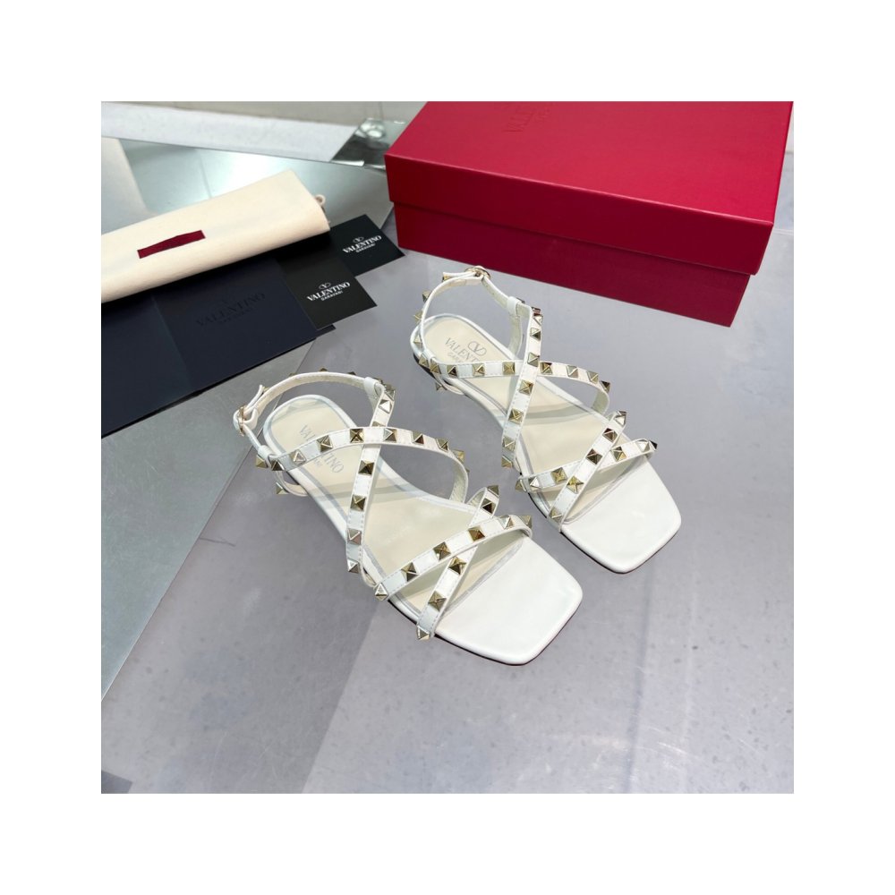 Cheap Reps Valentino Rockstud Flat Sandals with Straps in White Leather