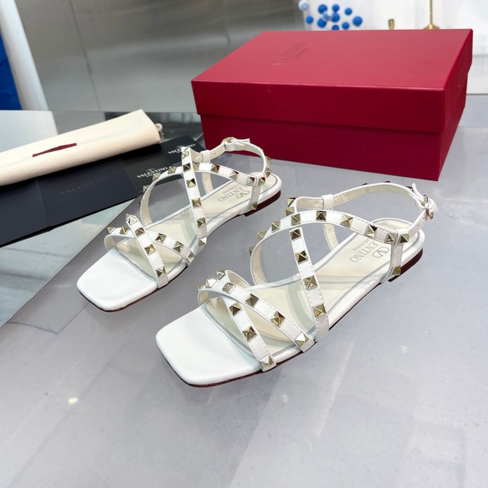Cheap Reps Valentino Rockstud Flat Sandals with Straps in White Leather