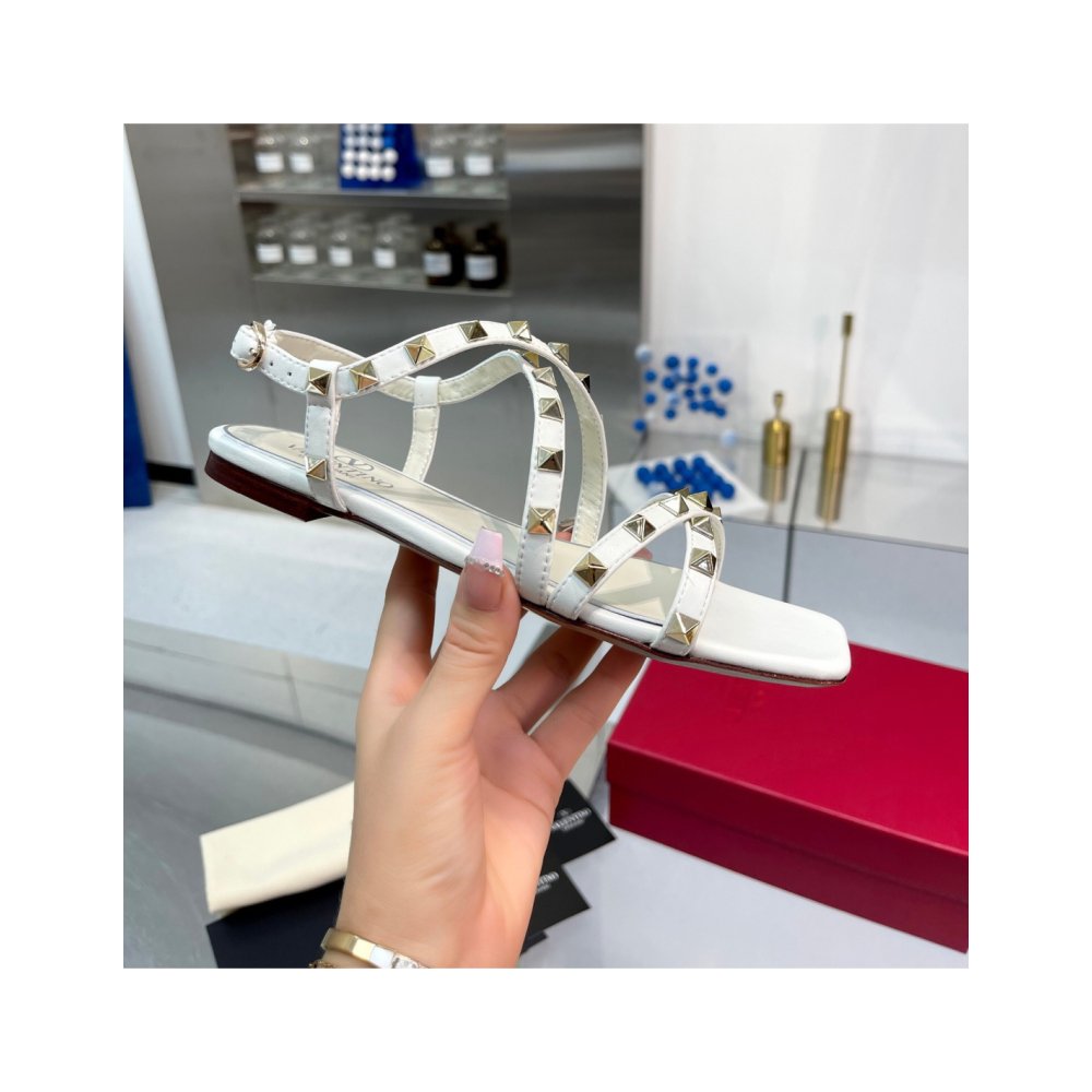 Cheap Reps Valentino Rockstud Flat Sandals with Straps in White Leather