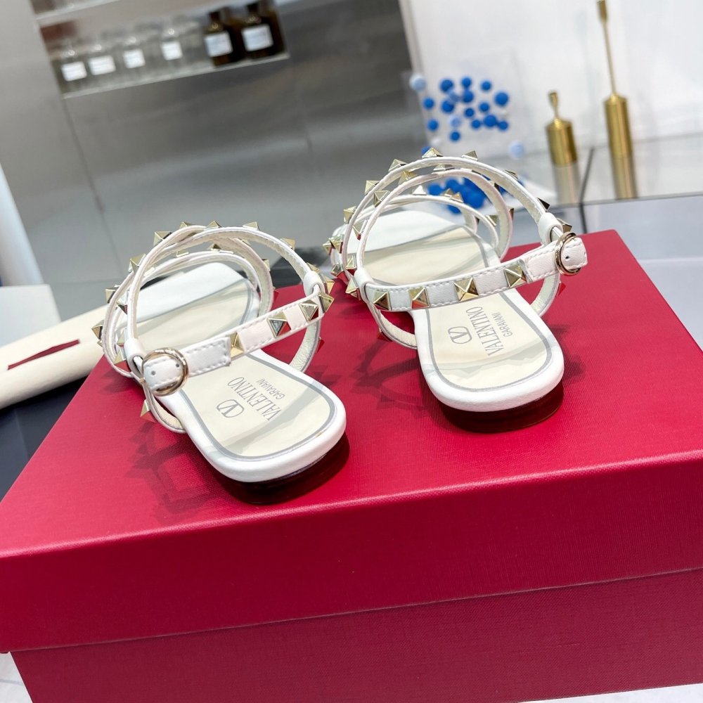 Cheap Reps Valentino Rockstud Flat Sandals with Straps in White Leather
