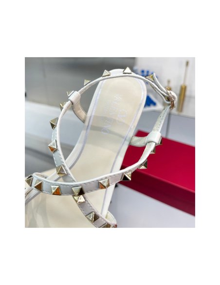 Cheap Reps Valentino Rockstud Flat Sandals with Straps in White Leather