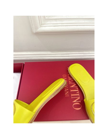 Cheap Reps Valentino VLogo Cut-out Slide Sandals in Yellow Leather