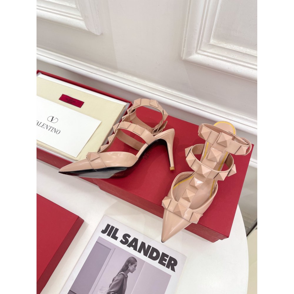 Cheap Reps Valentino Roman Stud Pumps 80mm In Rose Cannelle Patent Leather