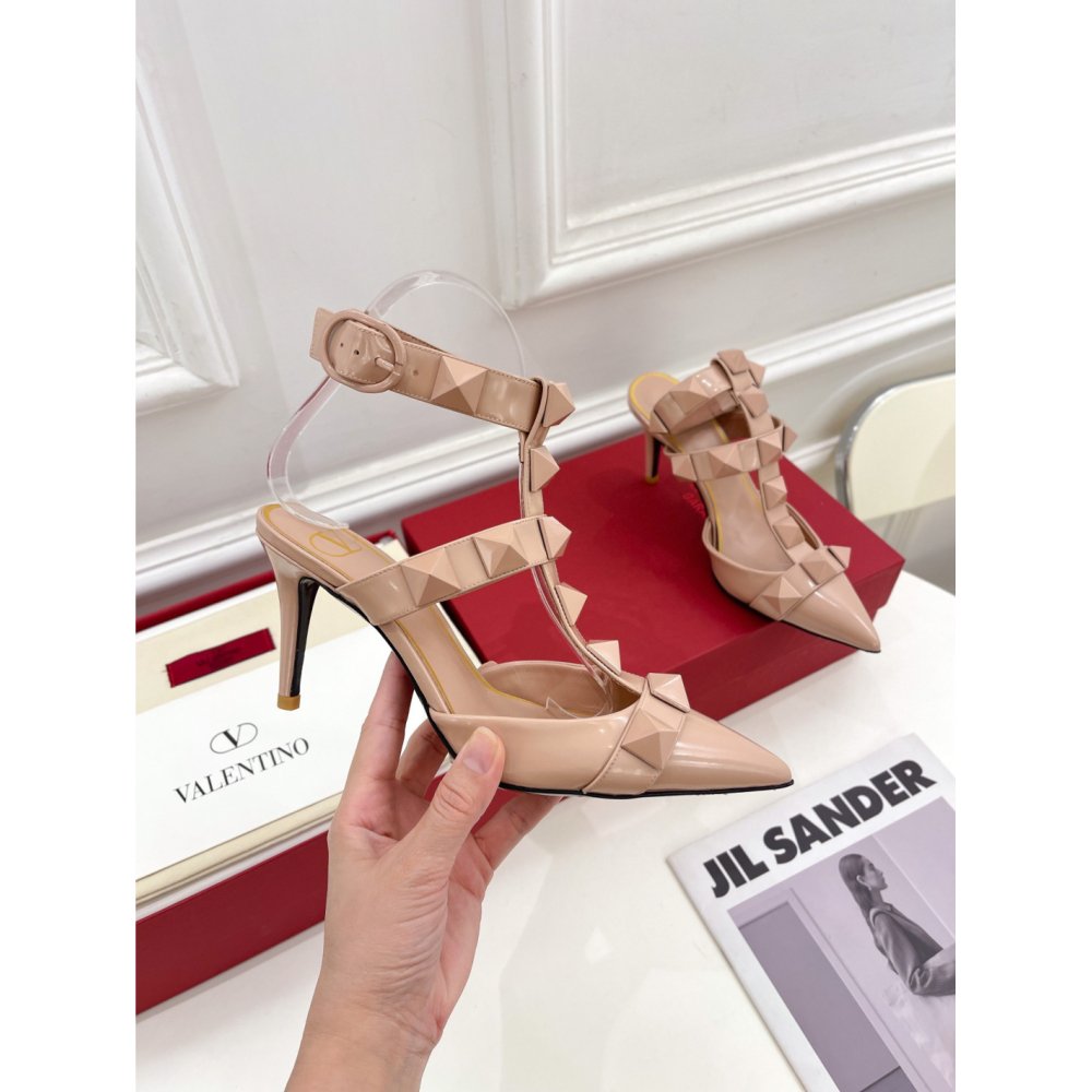 Cheap Reps Valentino Roman Stud Pumps 80mm In Rose Cannelle Patent Leather