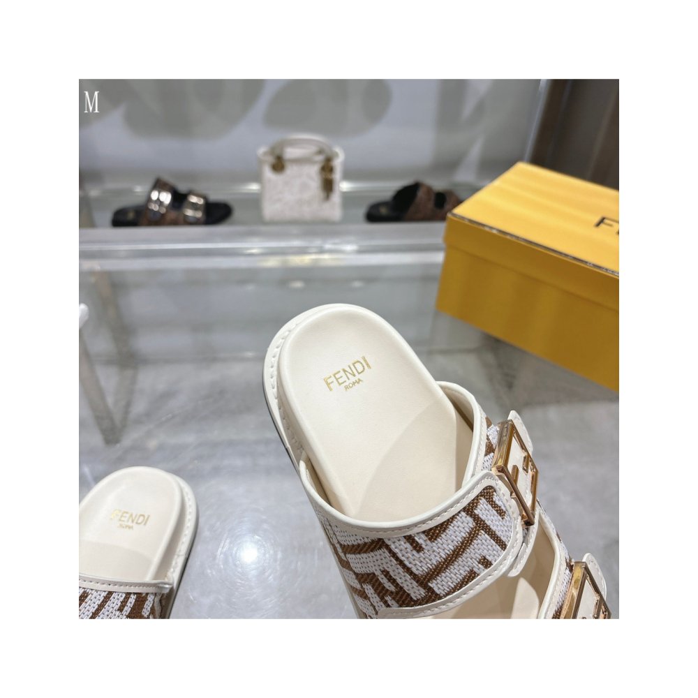 Fendi Slippers 031,Fendi Slippers,Slides Slippers,More Brands