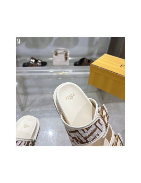Fendi Slippers 031,Fendi Slippers,Slides Slippers,More Brands