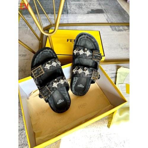 Fendi Slippers 003,Fendi Slippers,Slides Slippers,More Brands