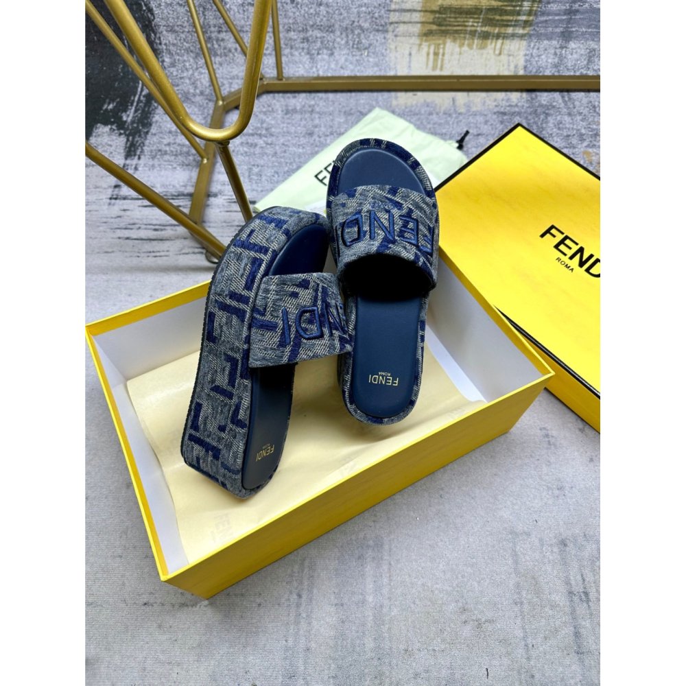Fendi Slippers 013,Fendi Slippers,Slides Slippers,More Brands