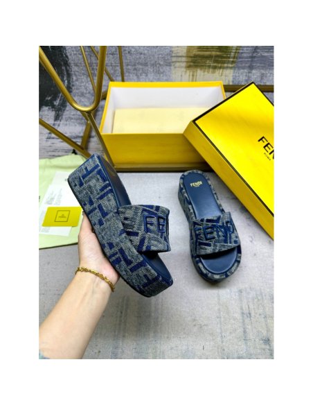Fendi Slippers 013,Fendi Slippers,Slides Slippers,More Brands