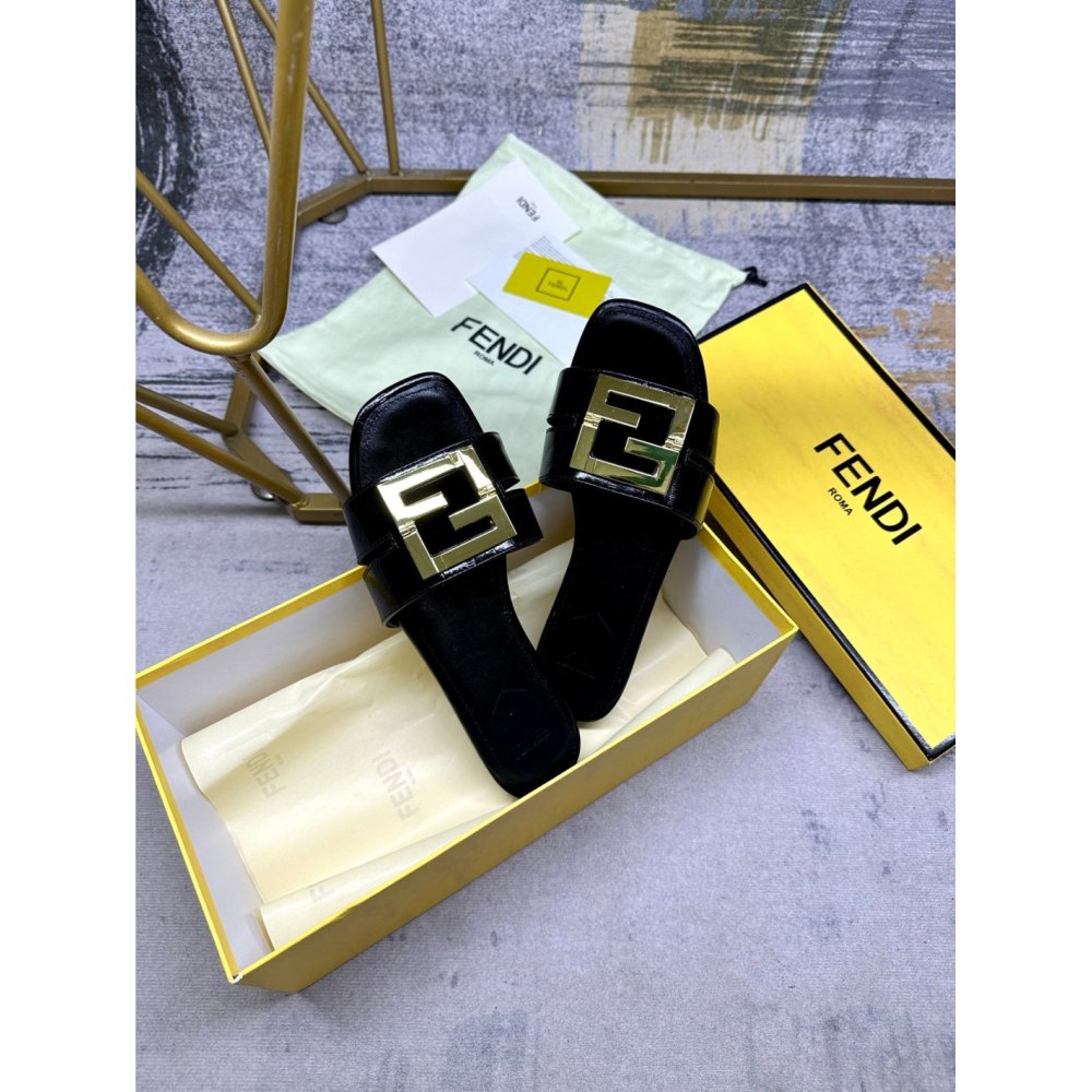 Fendi Slippers 018,Fendi Slippers,Slides Slippers,More Brands