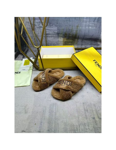 Fendi Slippers 063,Fendi Slippers,Slides Slippers,More Brands